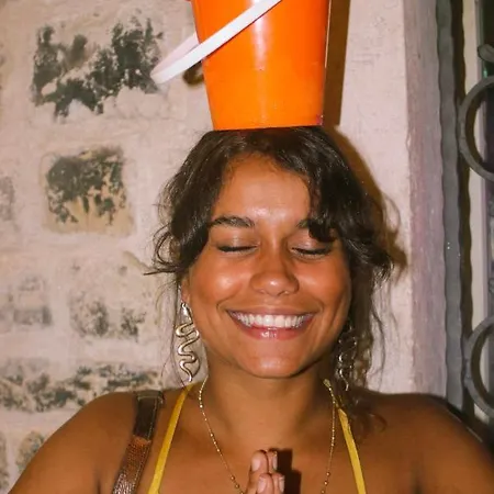 Fiesta Siesta Social بيت شباب سبليت
