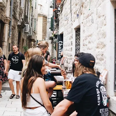 Fiesta Siesta Social Hostel