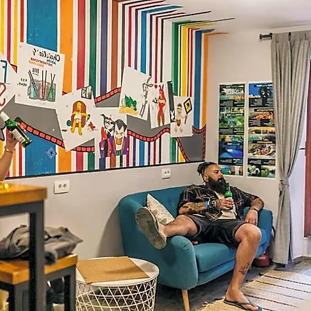 Hostel Fiesta Siesta Social Split