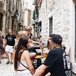 Fiesta Siesta Social Hostel