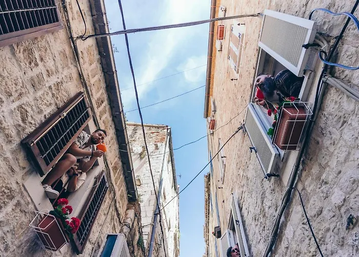 Ostello Fiesta Siesta Social